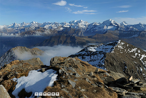 Interactive 360° Gigapixel panoramic picture of the Männliflue.