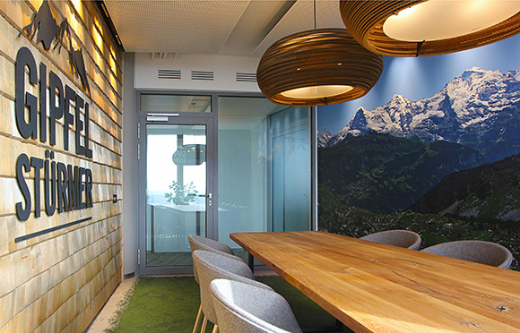 Panoramafoto als Wandbild in Meetingraum
