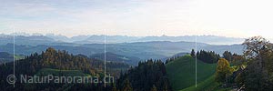 P001480b: Panoramafoto Emmentaler Hügellandschaft und Stockhornkette von der Lüderenalp