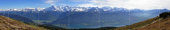 P002515: Grosspanorama Berner Alpen, Berner Voralpen und Thunersee