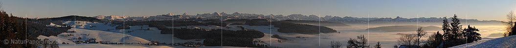 P002966: Panoramabild Wintertag im Emmental