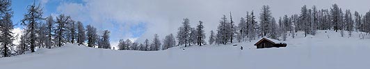 P003055: Panoramabild Alphütte im Winter