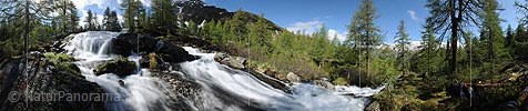 P007623: 360° Panorama Wasserfall in lichtem Lärchenwald (Langzeitbelichtung)