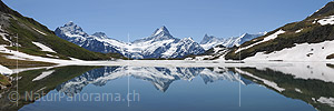 P013031a: Panoramafoto Spiegelung der Berner Alpen im Bachalpsee (Grindelwald)