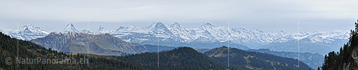 P013903c: Panoramafoto Bergkette der Berner Alpen