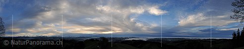 Neu in NaturPanorama.ch: Panoramafoto Abendstimmung mit dynamischen Wolken