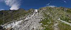 New in NaturPanorama.ch: Panorama photo Waterfall in green mountain landscape