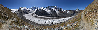 P023719: Panoramafoto Morgen über dem Mattertal