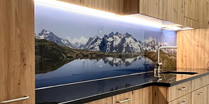 NaturPanorama.ch: Panoramafoto-Küchenrückwand aus Glas mit Berglandschaft