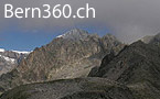 Interaktives 360°-Gigapixel-Panoramabild aufgenommen von der Turmspitze des Berner Münsters.